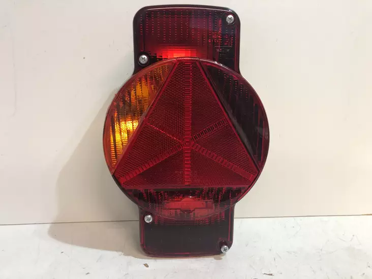 HUMBAUR TAKAVALO VASEN - Peräkärry Valot  - 1606020 - 1