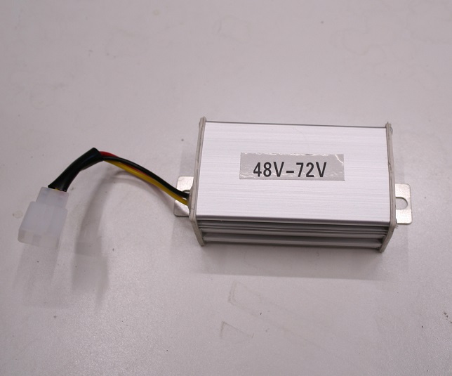 Silverfox Four: Muuntaja - SilverFox Four - KMOSA0710 - 1