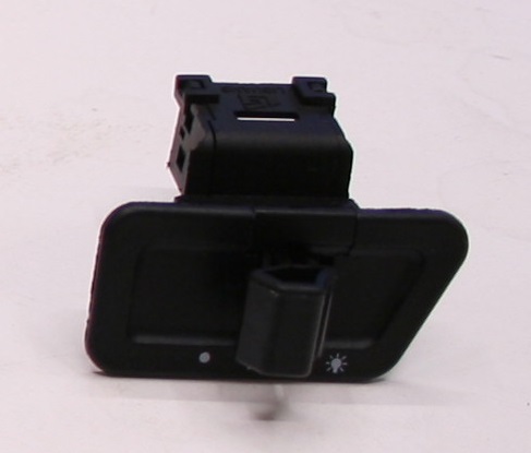 Silverfox Four: Valokatkaisin - SilverFox Four - KMOSA0581 - 1