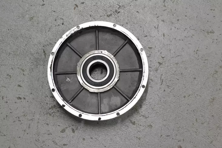 Kruiser: Moottorin kansi, oikea B-OSA - Kruiser 2.0 - KMOSA0922 - 1