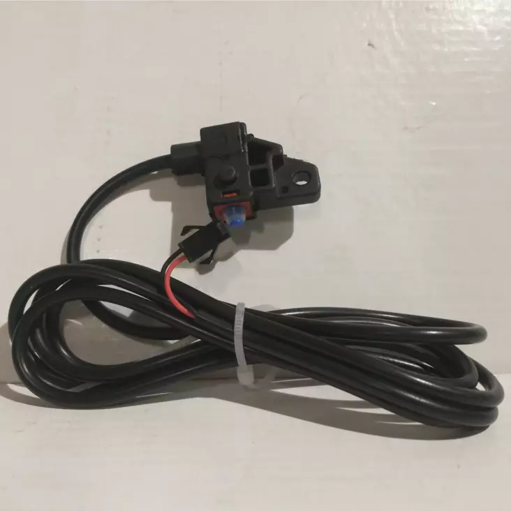 Kruiser: Jarrukahvan mikrokytkin oikea - Kruiser 2.0 - KMOSA0133 - 1