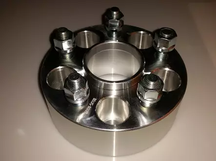 Adapteri (levikepala) 51 mm 5x108/5x108 - SteyrTek Adapterit akselikeskitteiset - ADAPTER44 - 1