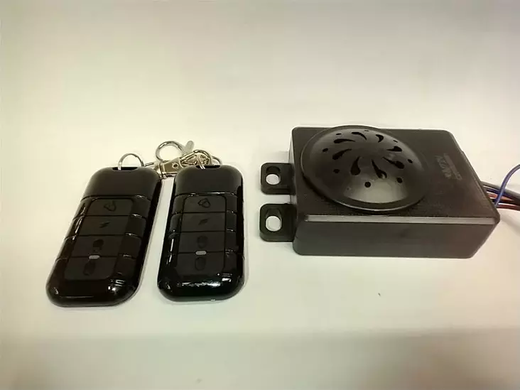 SuperMoto Hälytin / Kauko-ohjain - SuperMoto - KMJCOSA015 - 1