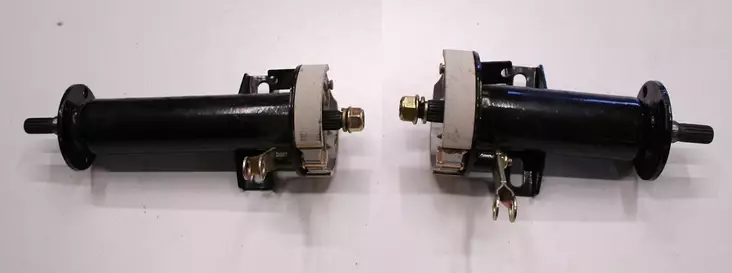 Silverfox Four: Taka-akseli pari - SilverFox Four - KMOSA0708 - 1