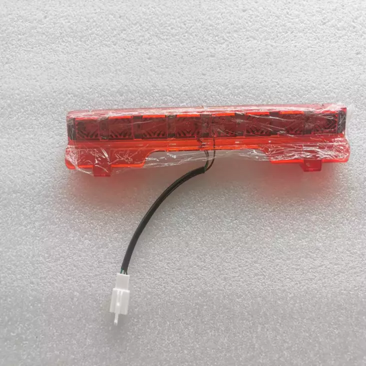 SilverFox Four 2.0 Takakatteen koristevalo - Silverfox Four 2.0 - KMJCFOXOSA089 - 1